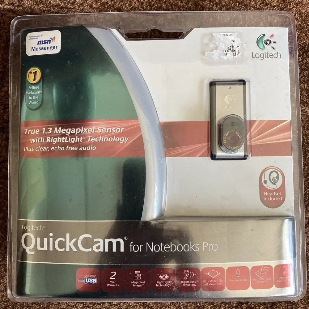 Logitech QuickCam for Notebooks Pro USB-2.0 WebCam w/Microphone 1.3MP Brand New